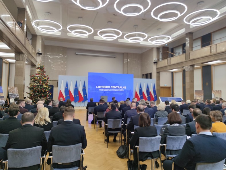 Konferencja premiera w sprawie Lotniska Centralnego
