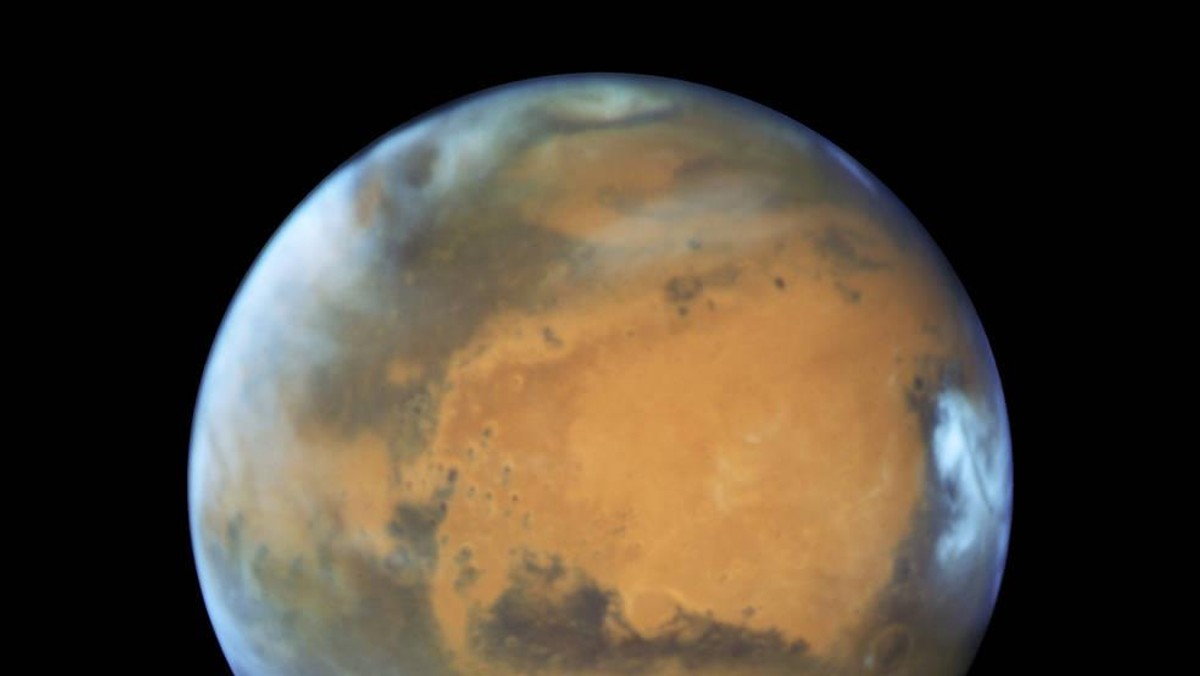 mars z teleskopu hubble'a