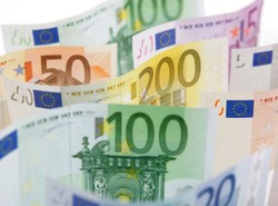 W wakacje euro będzie tanie