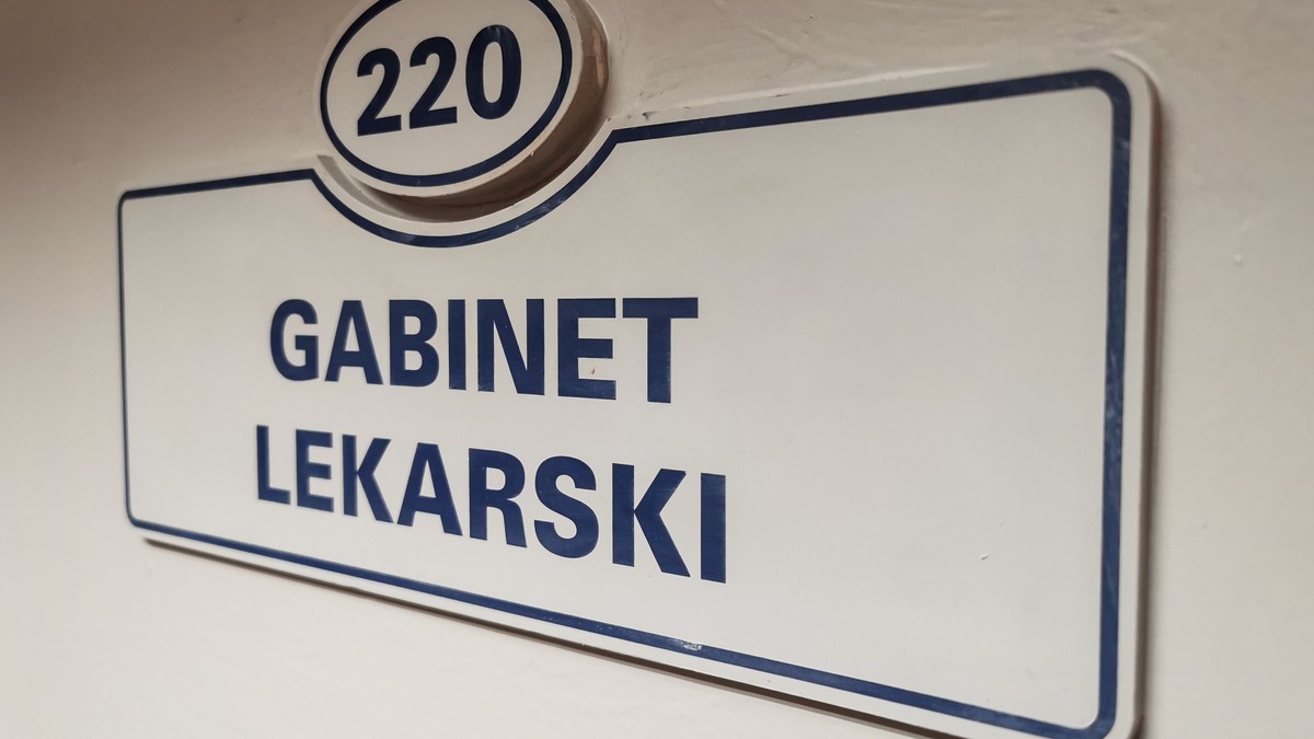 Przychodnie mają bałagan – słyszymy na infolinii NFZ