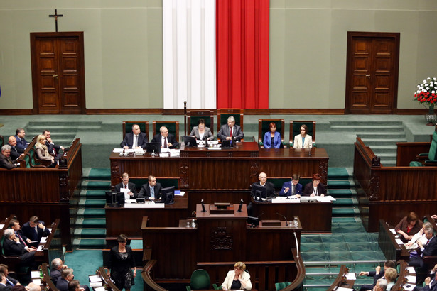 Darmowy podręcznik od września. Sejm uchwalił ustawę