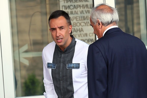 KO JE VUK BAJRUŠEVIĆ Ranjen u kafiću na Vračaru, njegovu otmicu naredili LEGIJA I ŠIPTAR, osuđivan zbog iznude