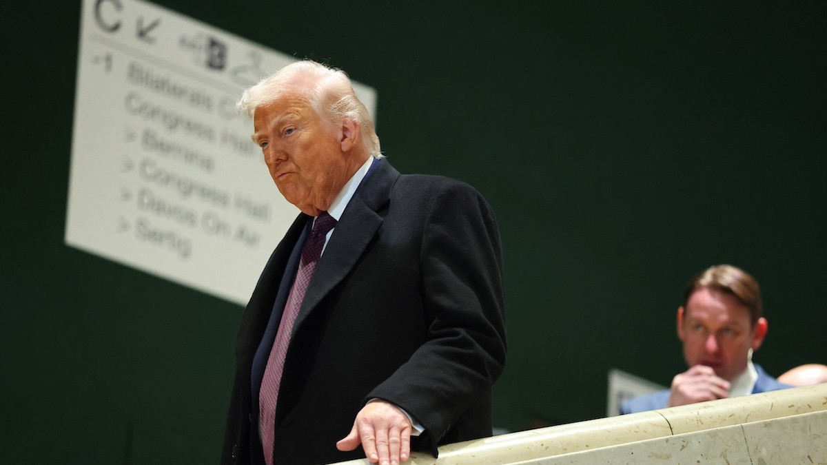 Americký prezident Donald Trump sa prichádza na 56. ročník Svetového ekonomického fóra (WEF) v Davose 22. januára 2026. 