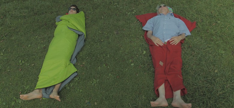 "Dziennik z podróży": Brzytwa, której chwyta się tonące polskie kino [RECENZJA]