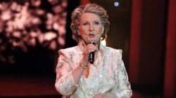 Irena Santor zachwycona Skolimowem. Zamieszka w domu aktora?