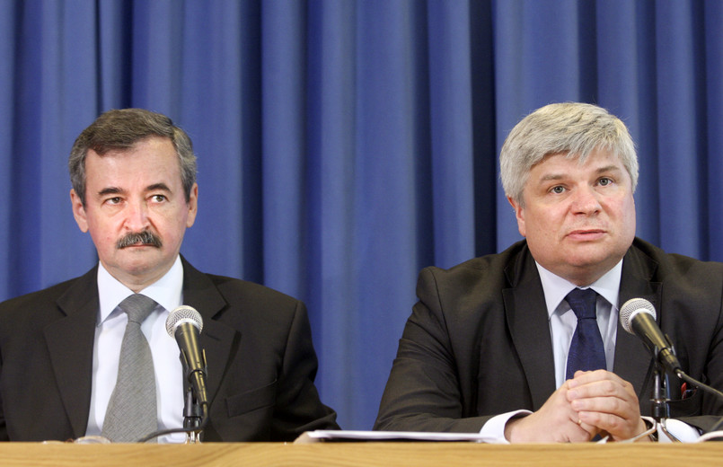 Edward Łojek i Maciej Lasek podczas konferencji prasowej