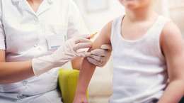 Szczepionka DTP - charakterystyka, kalendarz szczepień, skutki uboczne