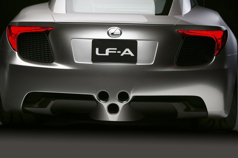 Lexus LFA: zainteresowanie przekroczyło plany produkcyjne