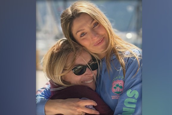 "MOJA MLAĐA, HRABRIJA SESTRICA" Anđelka Prpić nerazdvojna sa ćerkom Gagija Jovanovića: Podelila zajedničku fotografiju, Anđela je čvrsto grli