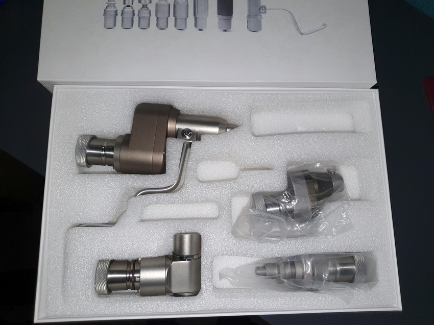 Zaplenjena oprema za veterinare