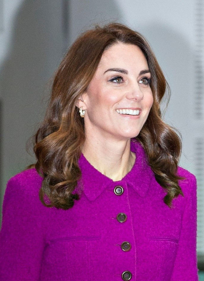  Księżna Kate w fioletowym komplecie. Inspirowała się ostatnią stylizacją 