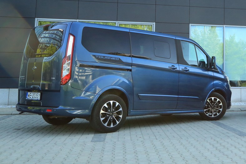 Ford Tourneo Custom Sport