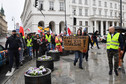 Protest antyszczepionowców w Warszawie (22 maj 2021)