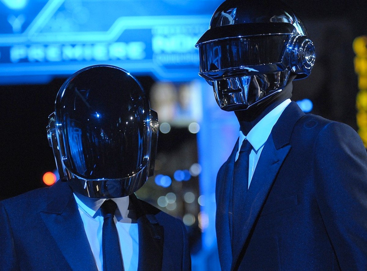 Daft Punk idzie jak burza, już jest numerem 1. na Wyspach