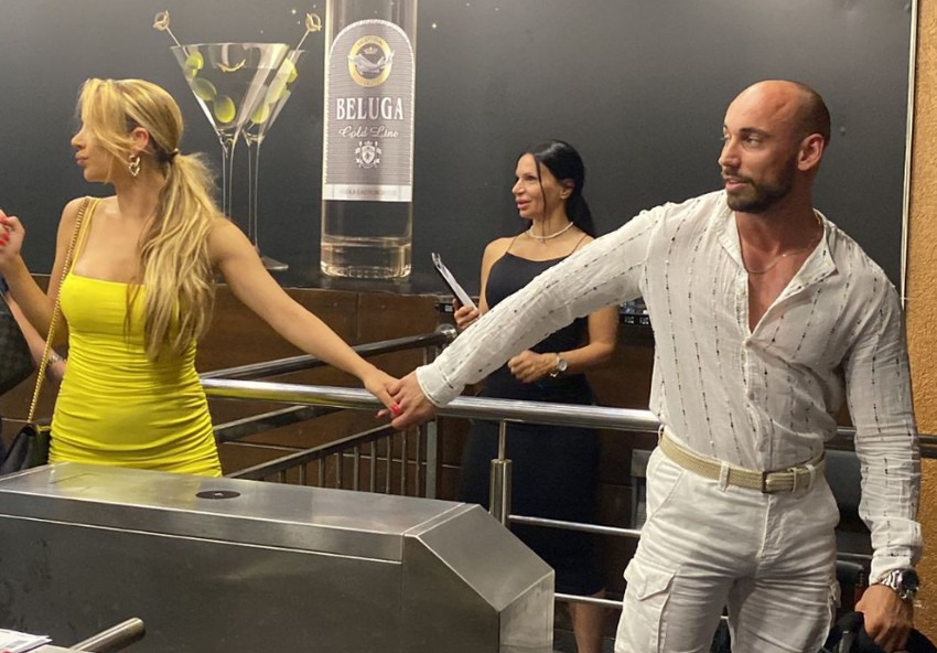 Tea Tairović sa dečkom