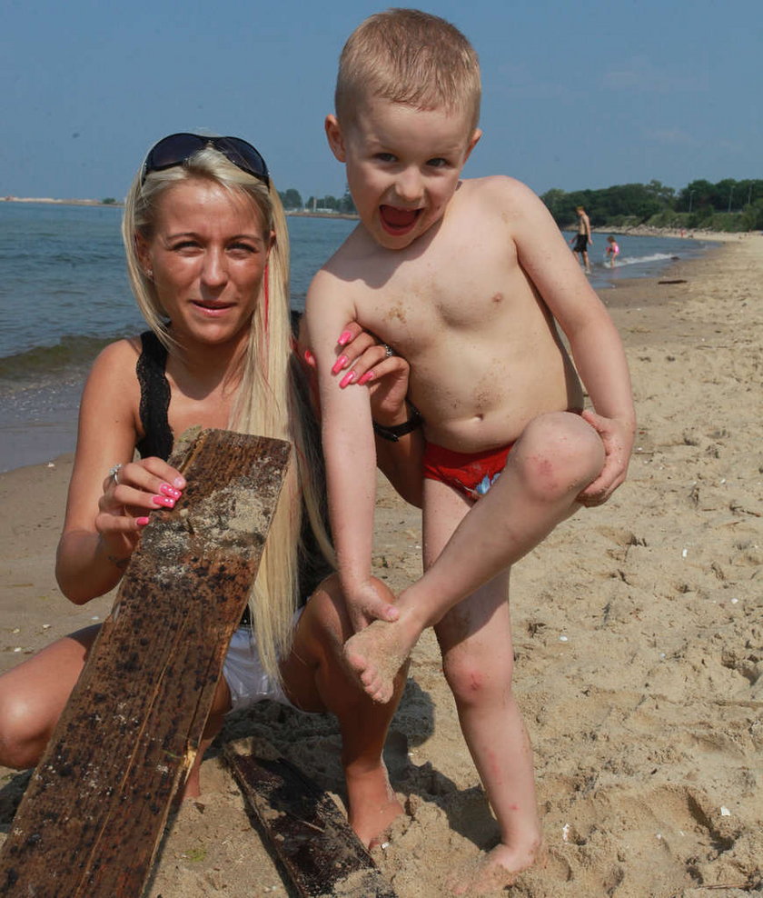 Oto plaże nad Bałtykiem: brud, smród, śmieci