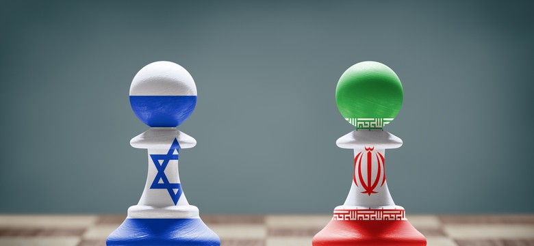 Iran dożywotnio zdyskwalifikował sztangistę za podanie ręki zawodnikowi z Izraela [WIDEO]