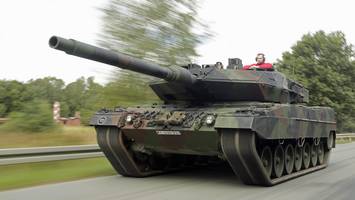 Czołgi Leopard 2. Te maszyny mają zmienić układ sił w Ukrainie