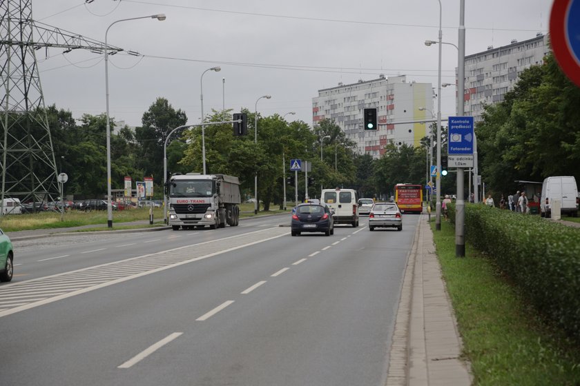 Światła „all red” na ul. Popowickiej we Wrocławiu