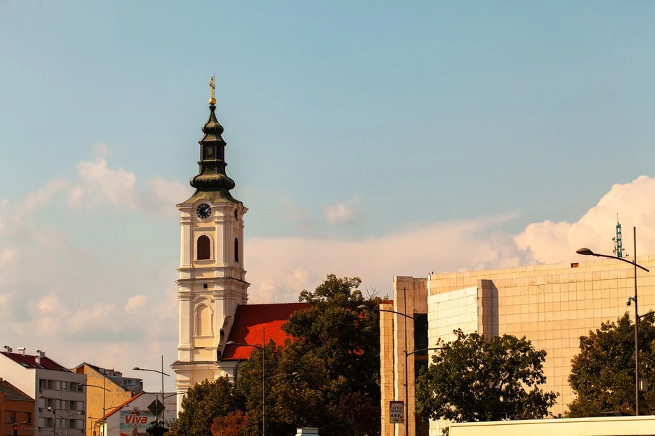 Uređenje porte Uspenske crkve