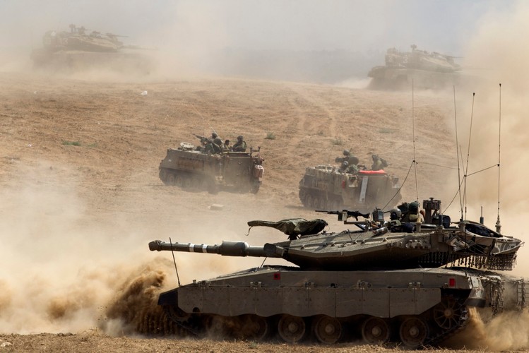 Krwawa niedziela w Strefie Gazy. Ponad 100 ofiar