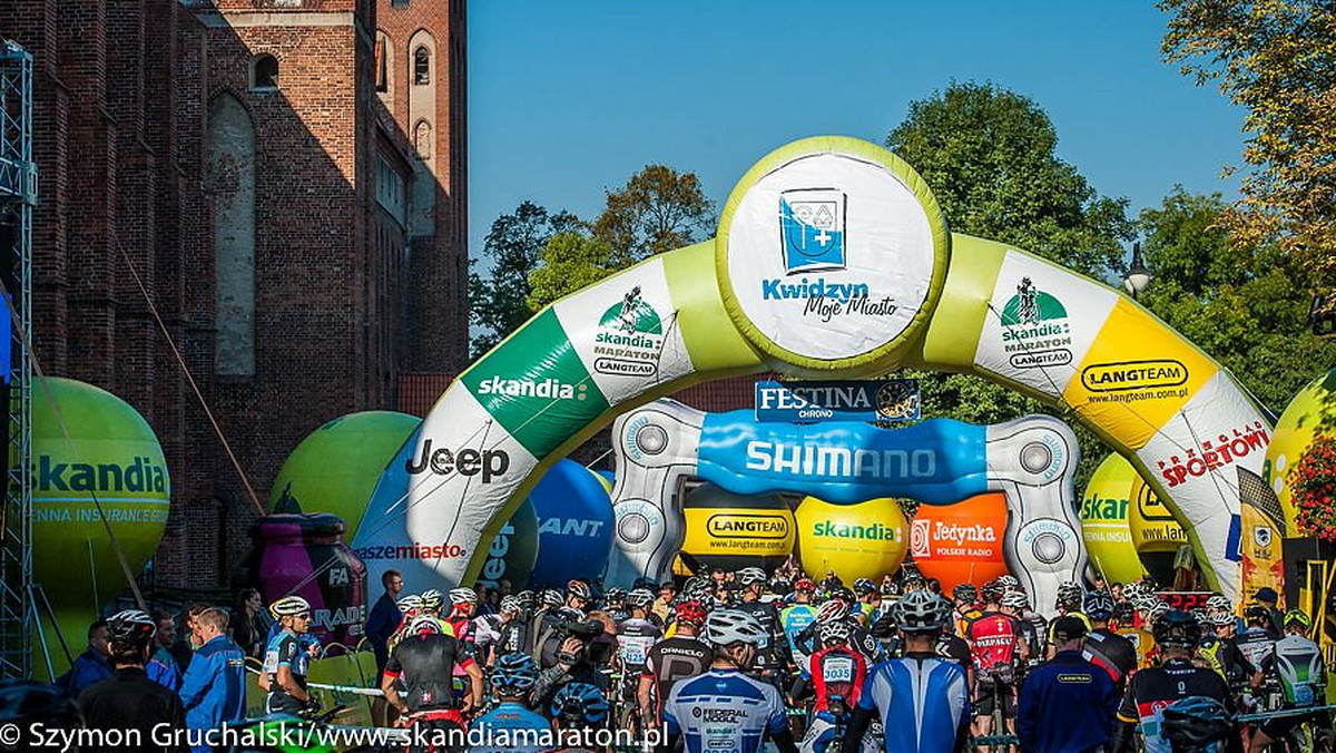 Cykl Skandia Maraton Lang Team 2015 składać się będzie z siedmiu imprez. Sezon rozpocznie się 25 kwietnia w Warszawie, a zakończy - 3 października w Kwidzynie.