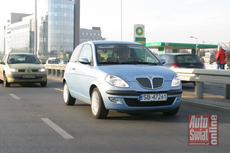 Lancia Ypsilon