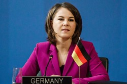 Niemcy obiecują brak "gry na zwłokę". Szwecja i Finlandia w NATO "bardzo szybko"