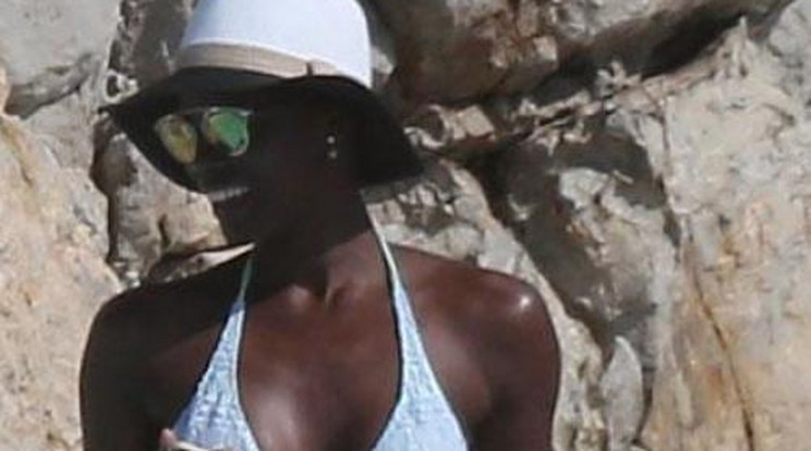 Észbontóan szexi bikiniben Lupita Nyong'o - fotó!