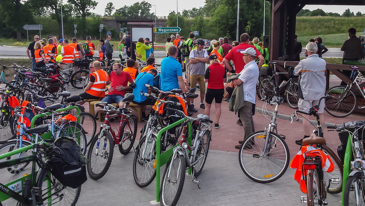 Miłośnicy turystyki rowerowej zjechali do Ełku, aby wspólnie świętować 2. Ogólnopolski Zlot Rowerzystów.