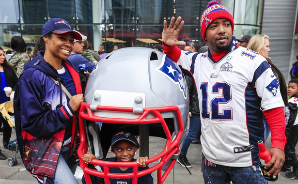 W niedzielę największe w USA sportowe święto. Nic tak nie elektryzuje Amerykanów jak Super Bowl