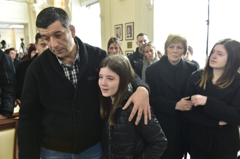 Slađanina porodica na komemoraciji u Ministarstvu spoljnih poslova u Beogradu