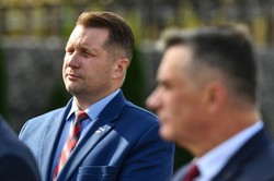 Przemysław Czarnek z koronawirusem. "Kilka dni i wracam"