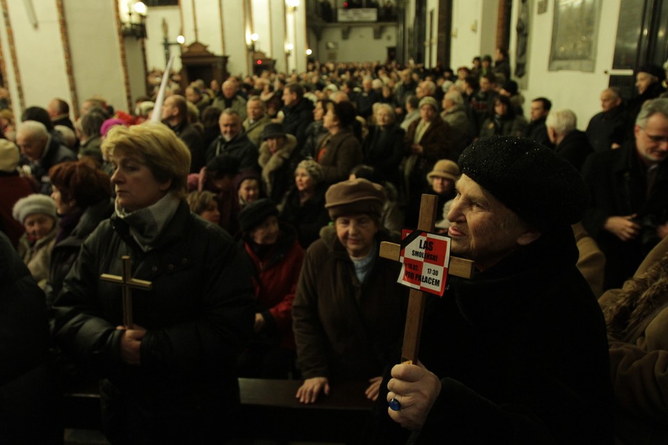 WARSZAWA ARCHIKATEDRA KATASTROFA SMOLEŃSKA MSZA