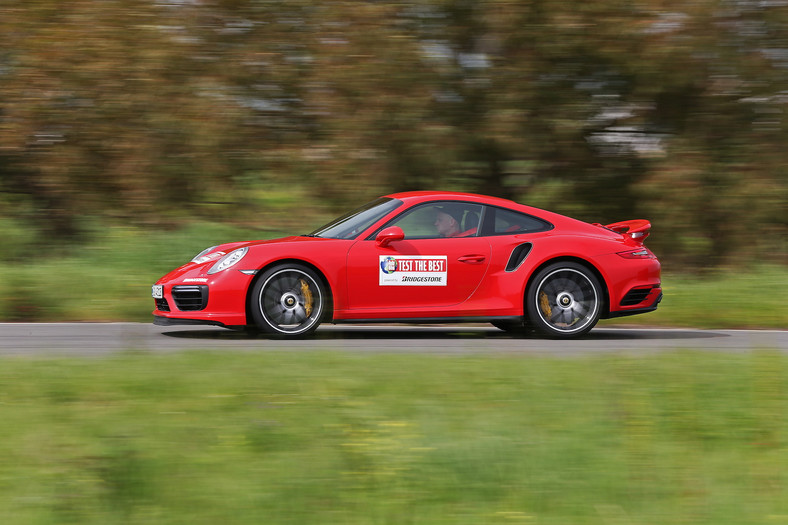 Porsche 911 Turbo S