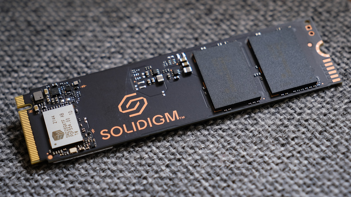 Solidigm P41 Plus: test taniego i pojemnego SSD z pamięcią QLC ...