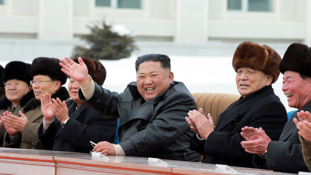 Komunistyczna partia Korei Północnej jeszcze w tym miesiącu ma omówić kwestię ewentualnego wznowienia prób nuklearnych - poinformowała północnokoreańska oficjalna agencja KCNA, powołując się na Centralny Komitet Partii Robotniczej tego kraju.