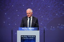 PiS przygotowuje się do jesiennych wyborów. "Jako rząd, nie mamy w tym roku wakacji"