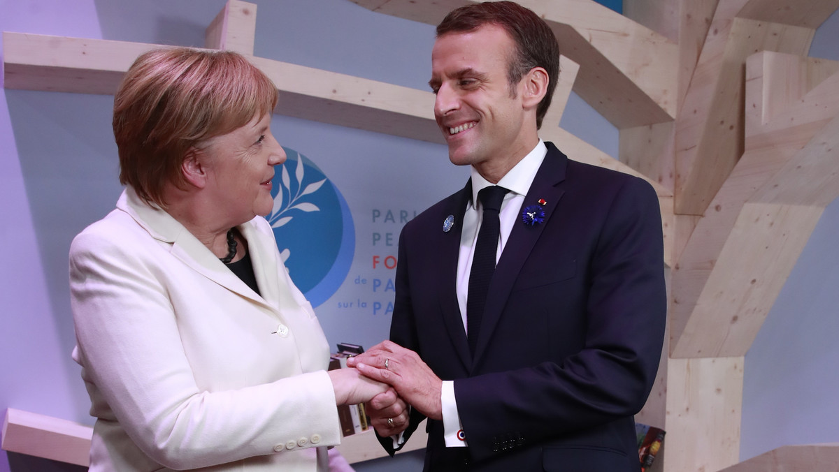 Przywódcy Francji i Niemiec potępili jako "bezprawne" głosowanie zorganizowane na wschodzie Ukrainy przez prorosyjskich separatystów. - Te tak zwane wybory podważają integralność i suwerenność Ukrainy - oświadczyli Emmanuel Macron i Angela Merkel.