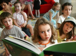 UNICEF alarmuje: Dwie trzecie wszystkich 10-latków ma problem z czytaniem ze zrozumieniem