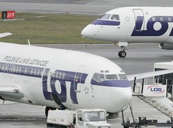 Samolot LOT-u ledwo wyszedł z burzy