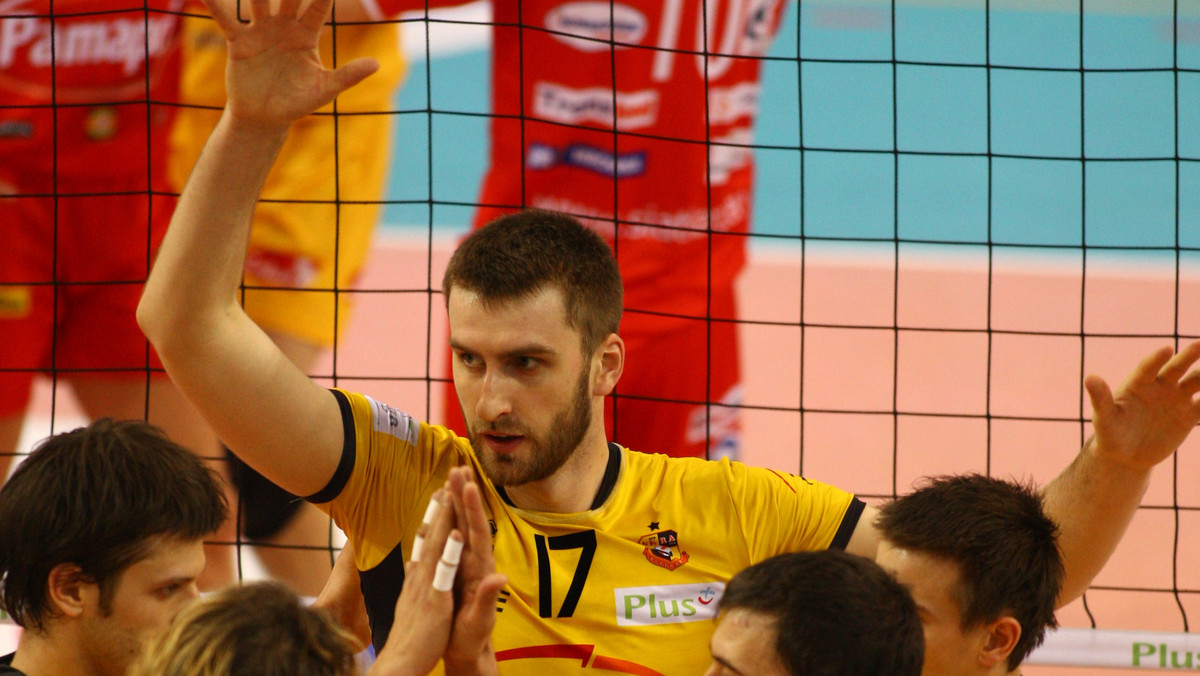 Polskie drużyny klubowe nie potrafią wygrywać na Wschodzie, ale u siebie nie mają już rosyjskiego kompleksu. Dlatego Skra nie powinna obawiać się półfinałowego starcia z Dynamem Moskwa.