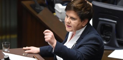 Szydło mówi, że ministrom należały się nagrody! Za co?