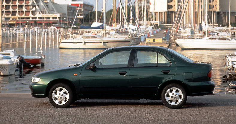 Nissan Almera I 5 000 zł - Polecamy wersję: 1.4 16V/2000 r.