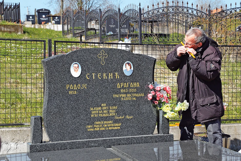 Na Draganin grob odlaze na godišnjicu i velike praznike u Srbiji
