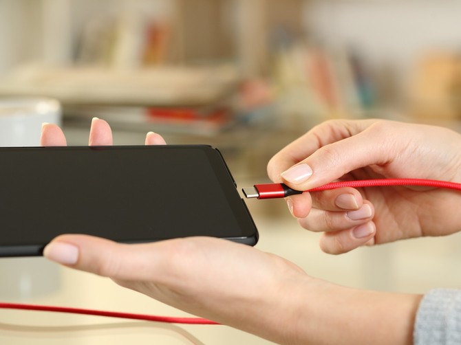 Ovaj kabl za mobilni telefon može da prouzrokuje haos na računaru ili telefonu