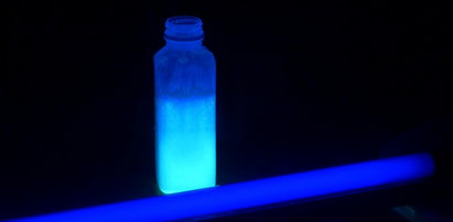Te przedmioty są prawdziwym siedliskiem bakterii! Zrobiliśmy test lampy UV