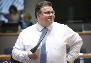 Szef MSZ Litwy o procedurze praworządności: Wilno i Warszawa na tej samej łodzi