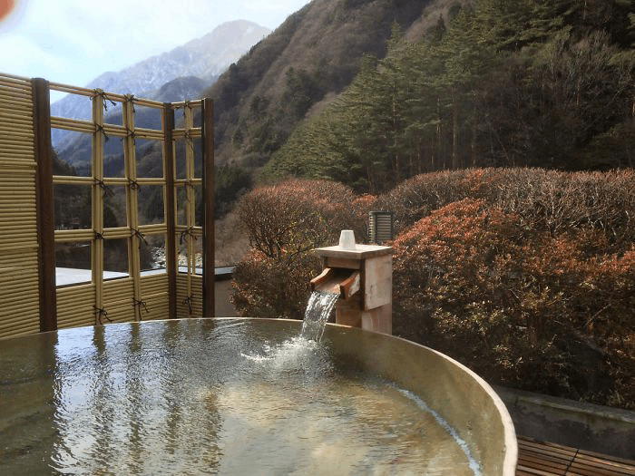 Japonský hotel Nishiyama Onsen Keiunkan