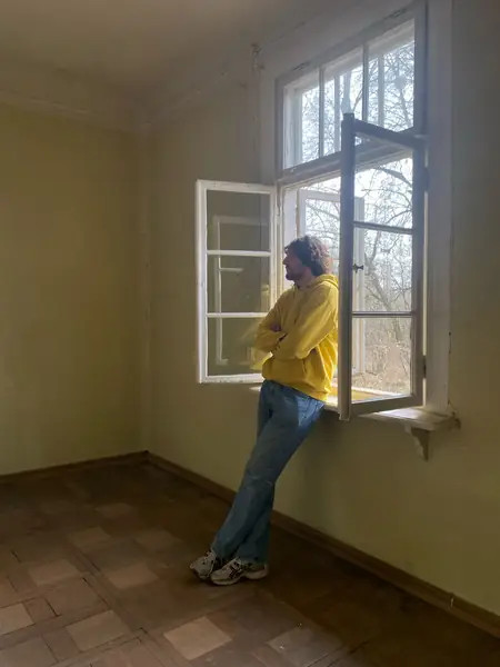 &quot;Tynki nadają się do skucia, instalacje do wymiany, a jeden z kominów do rozbiórki&quot;